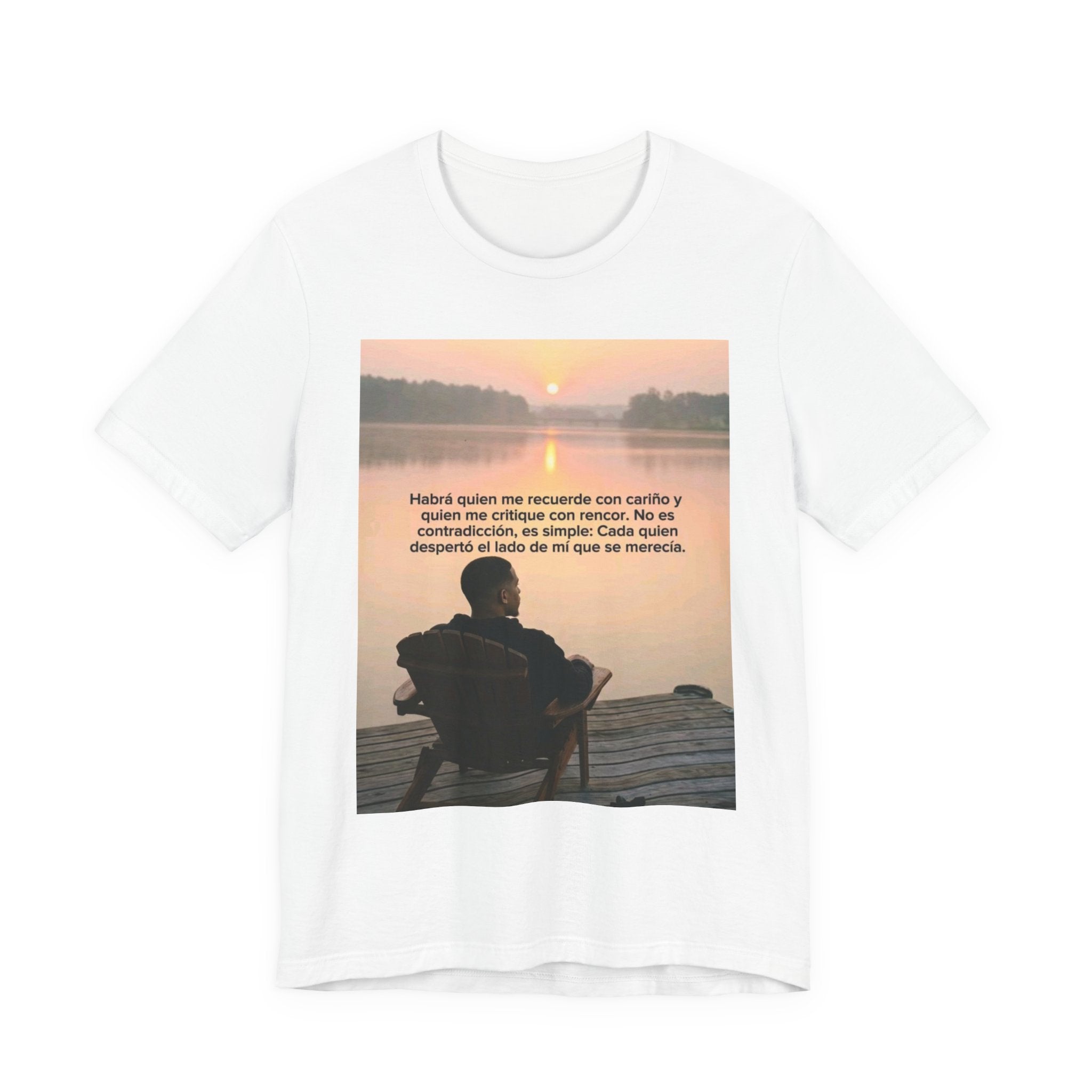 Sunset Reflection Tee — Spanish Inspirational Quote T‑Shirt